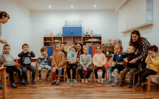 Podporme centrum pre deti s autizmom, ktoré je ohrozené faktúrami za elektrinu