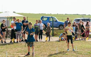 Ochráňme malých lukostrelcov pred vetrom a dažďom